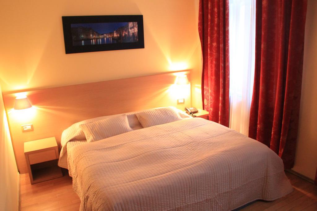 City Lounge Hotel Praha Eksteriør bilde