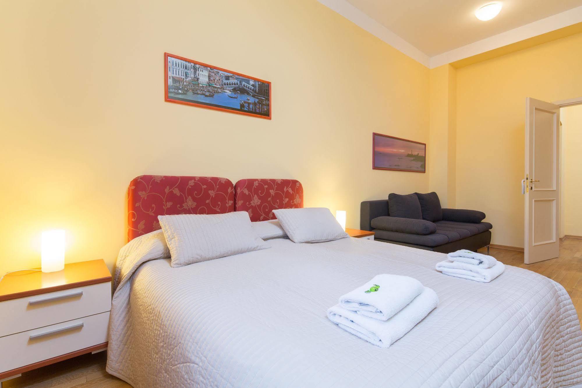 City Lounge Hotel Praha Eksteriør bilde