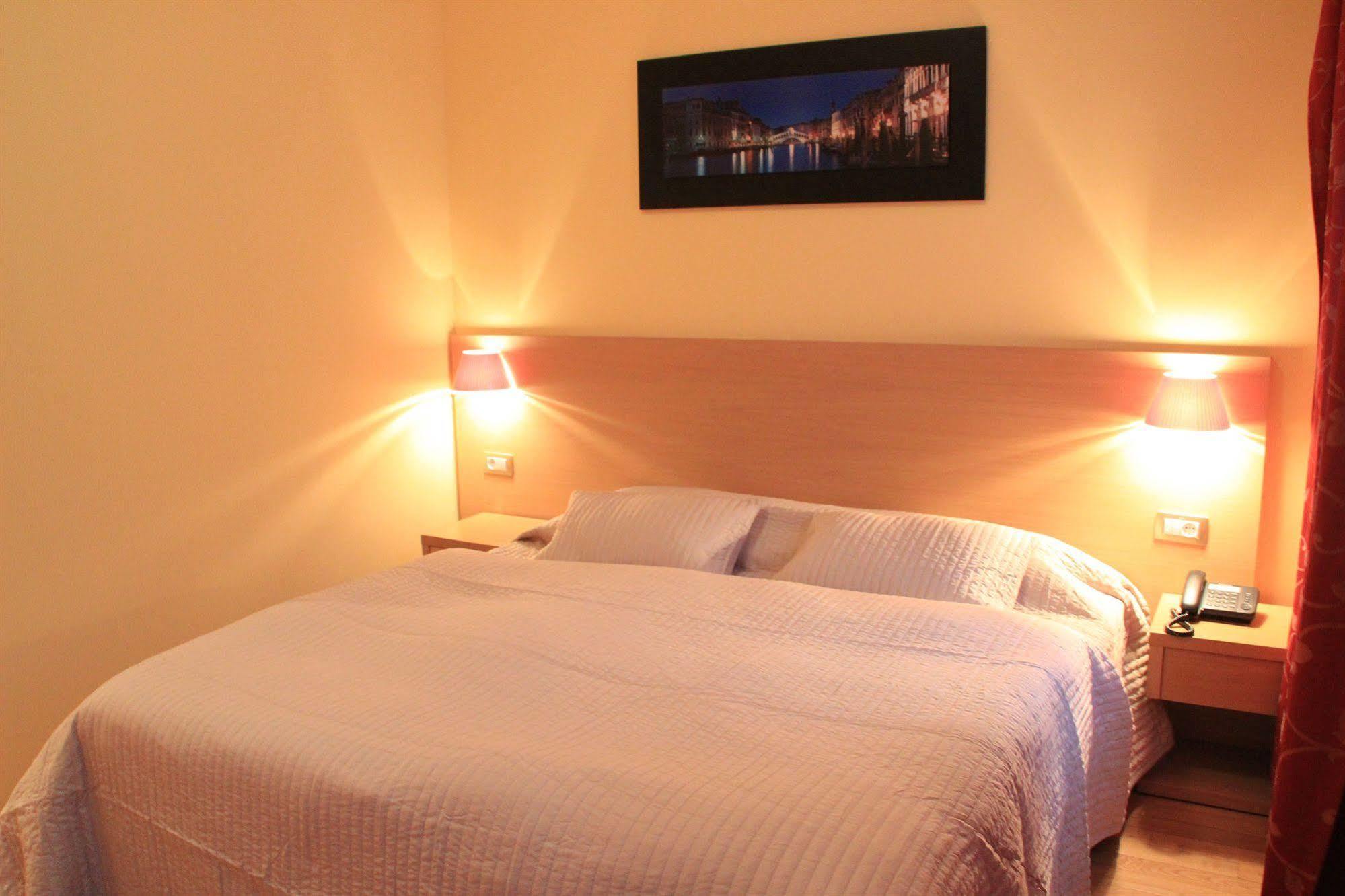 City Lounge Hotel Praha Eksteriør bilde
